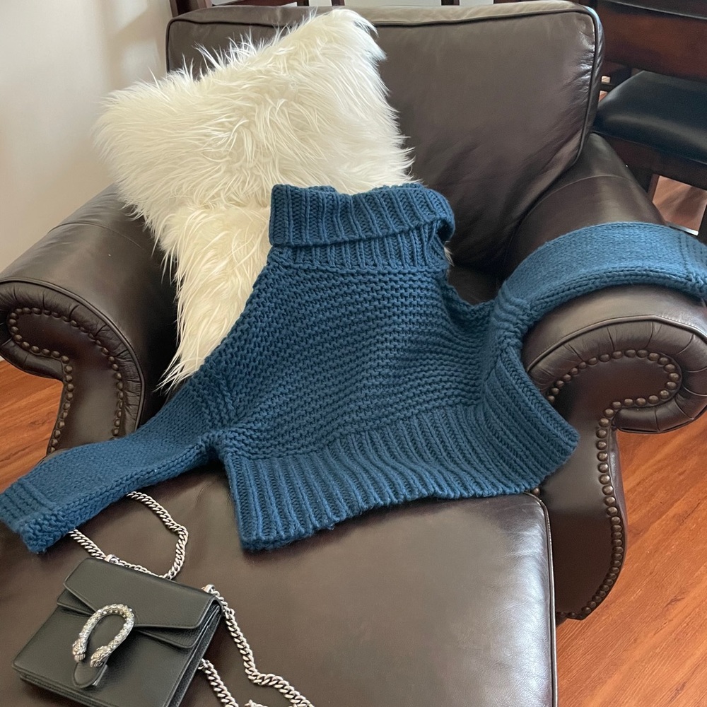 Free People XS Turtleneck Sweater